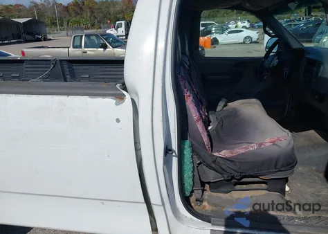 2002 Ford F-150 Xl/Xlt from USA, damaged, VIN 1FTRF17252NA02433